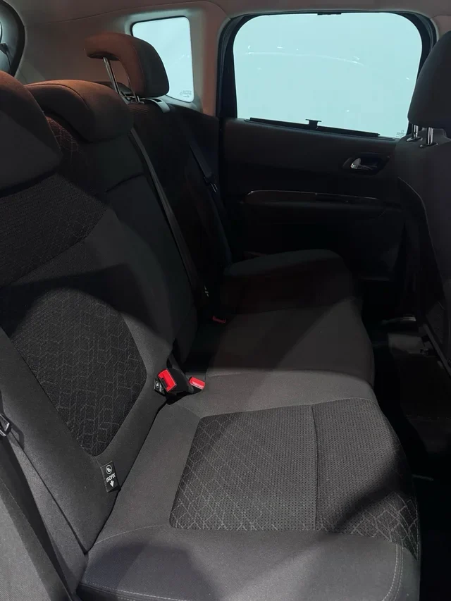 PEUGEOT 3008 Allure 1.6 BlueHDI 120 EAT6